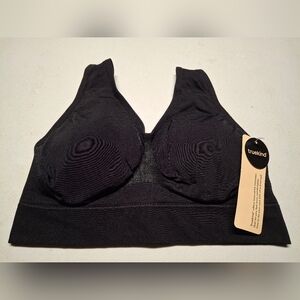 Black Wireless Bras with Molded Cups and Wide Bands
